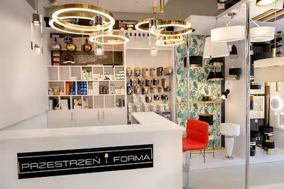 Przestrzeń i Forma DECOLIGHT